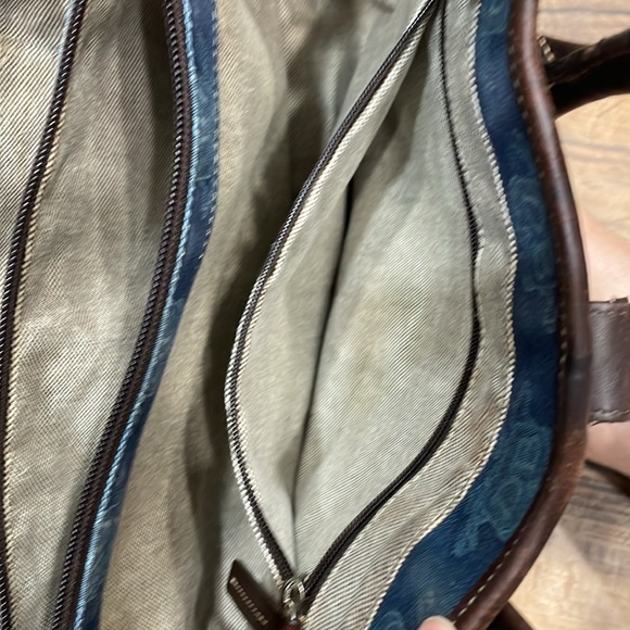 Dooney & Bourke tote - Picture 13 of 15